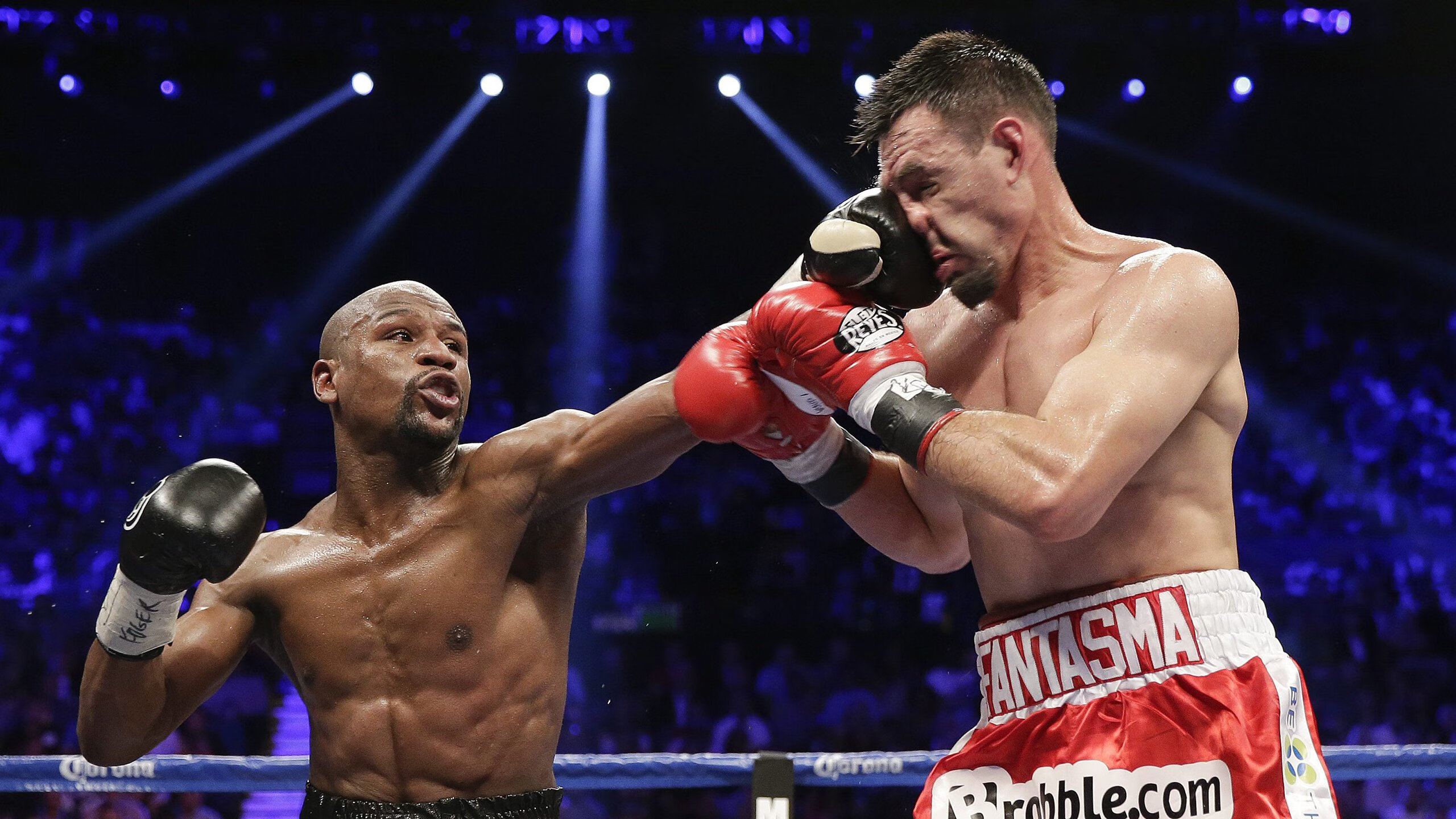 哈里·凯恩转会拜仁，挑战德甲，哈里凯恩进球集锦